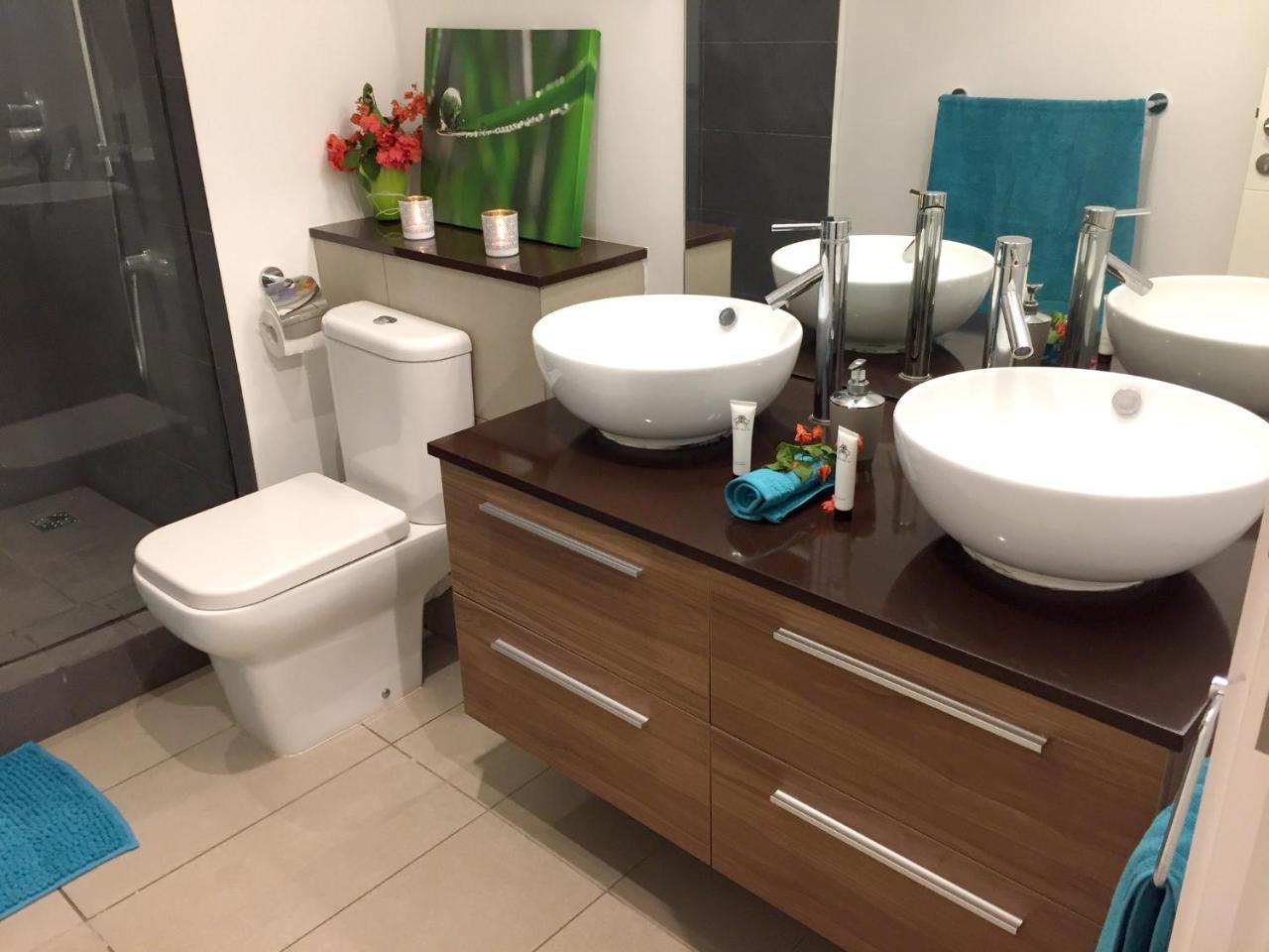 Apartment With 3 Bedrooms In Roches Noires, With Wonderful Sea View, Shared Pool, Terrace Rivière du Rempart Екстериор снимка