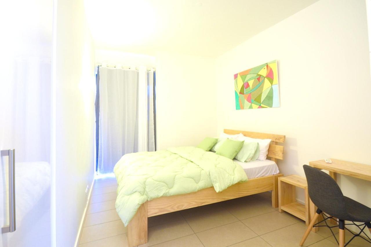 Apartment With 3 Bedrooms In Roches Noires, With Wonderful Sea View, Shared Pool, Terrace Rivière du Rempart Екстериор снимка