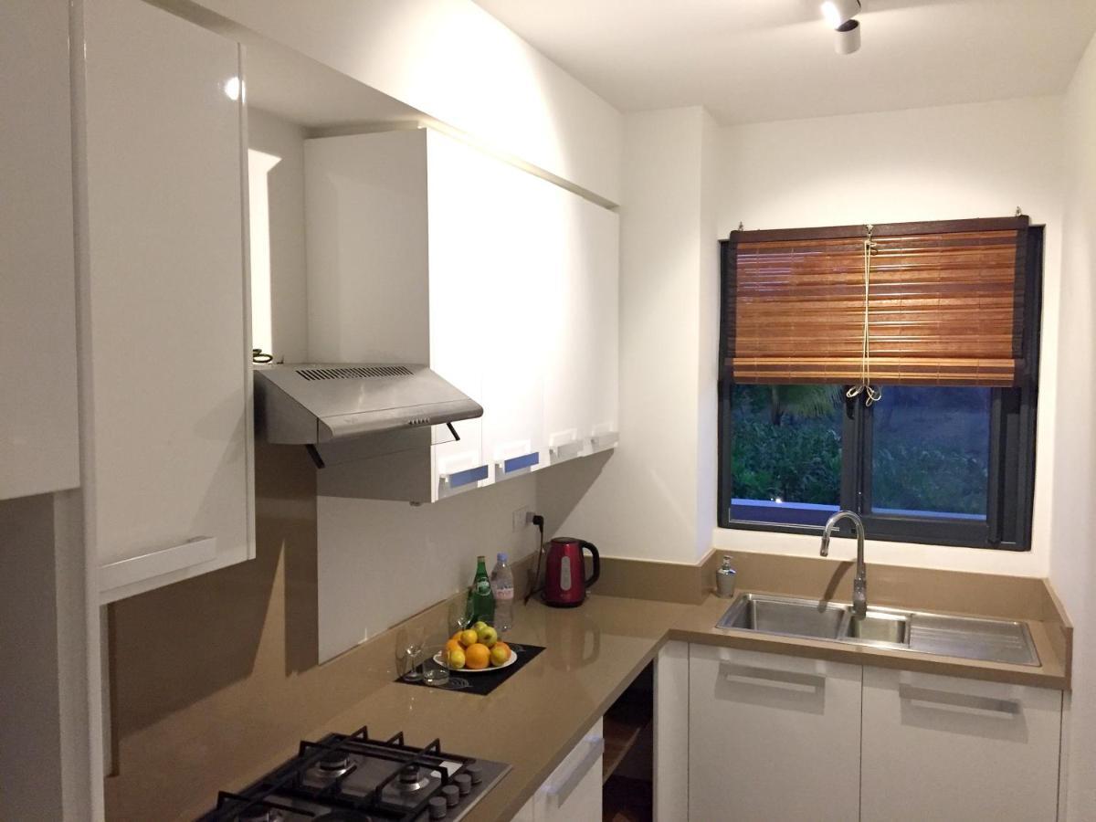 Apartment With 3 Bedrooms In Roches Noires, With Wonderful Sea View, Shared Pool, Terrace Rivière du Rempart Екстериор снимка